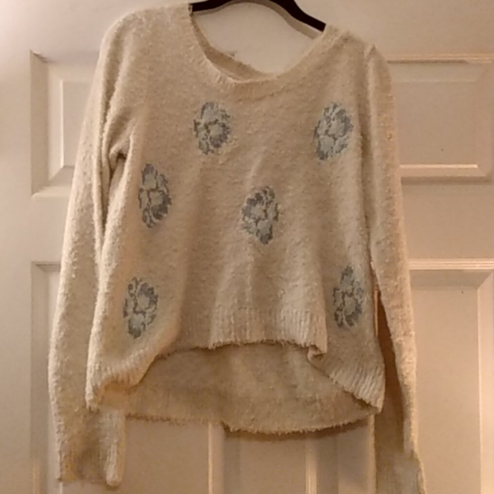 Lauren Conrad floral high low crop sweater